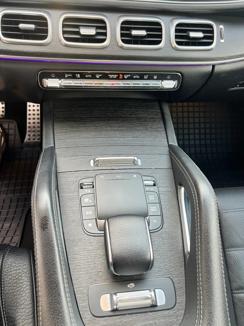 Mercedes-Benz GLS 400 AMG лизинг, снимка 9 - Автомобили и джипове - 51207656