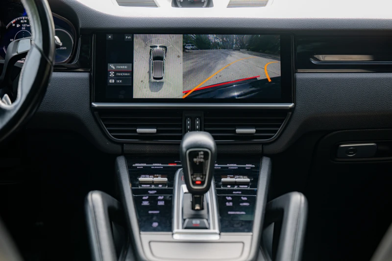 Porsche Cayenne, снимка 14 - Автомобили и джипове - 52190715