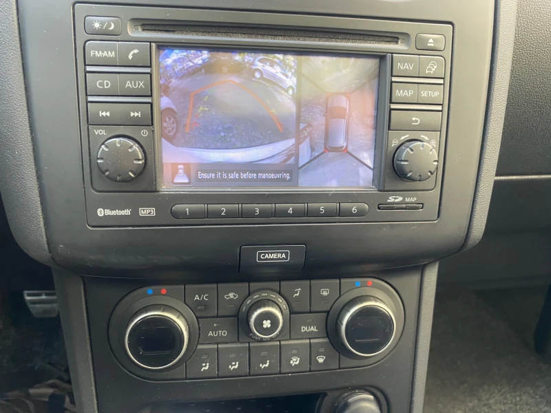 Nissan Qashqai 1.6 DCI / 4x4 / PANORAMA , снимка 7 - Автомобили и джипове - 52588338