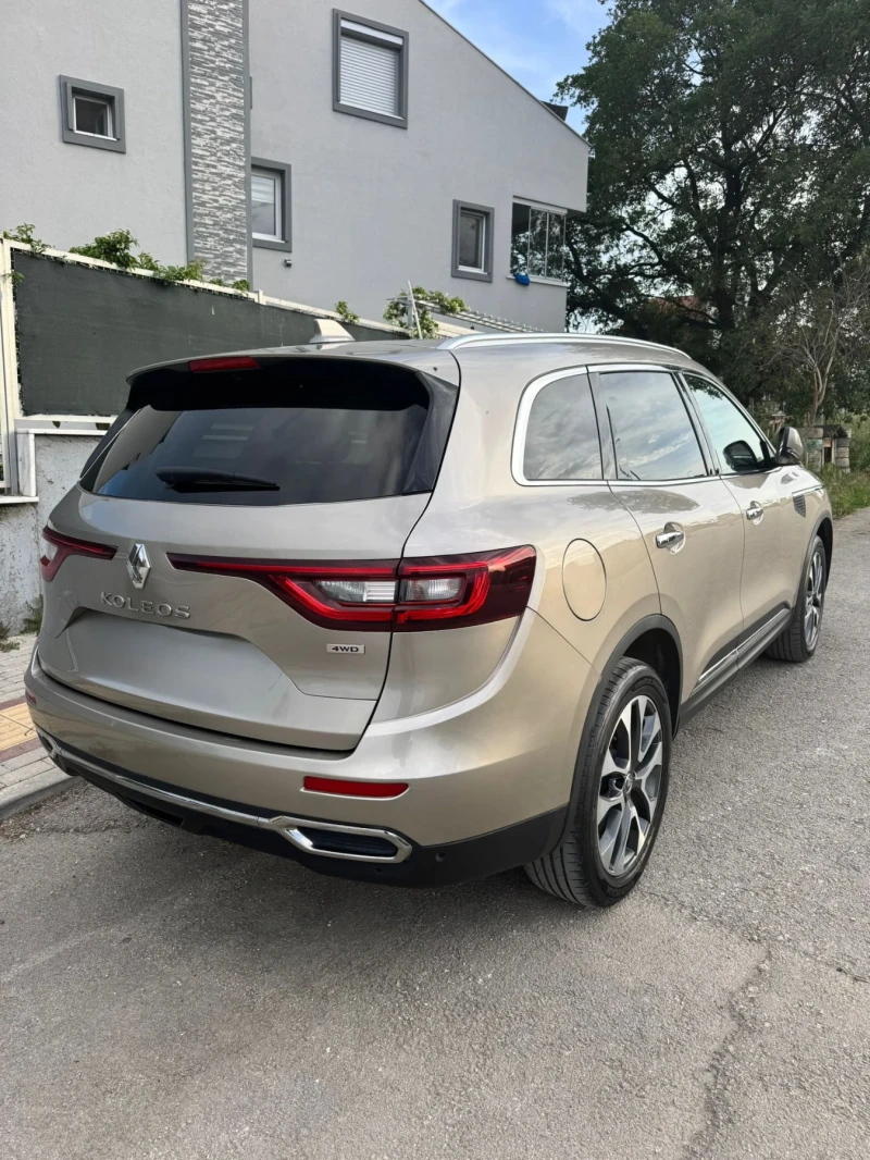 Renault Koleos 2, 0dci4x4 Avtomatik Panorama Швейцария , снимка 4 - Автомобили и джипове - 52861642