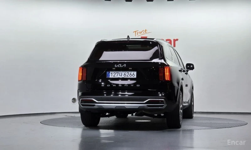 Kia Sorento, снимка 4 - Автомобили и джипове - 52907486