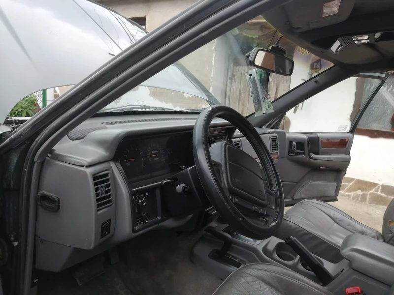 Jeep Grand cherokee, снимка 6 - Автомобили и джипове - 53329456