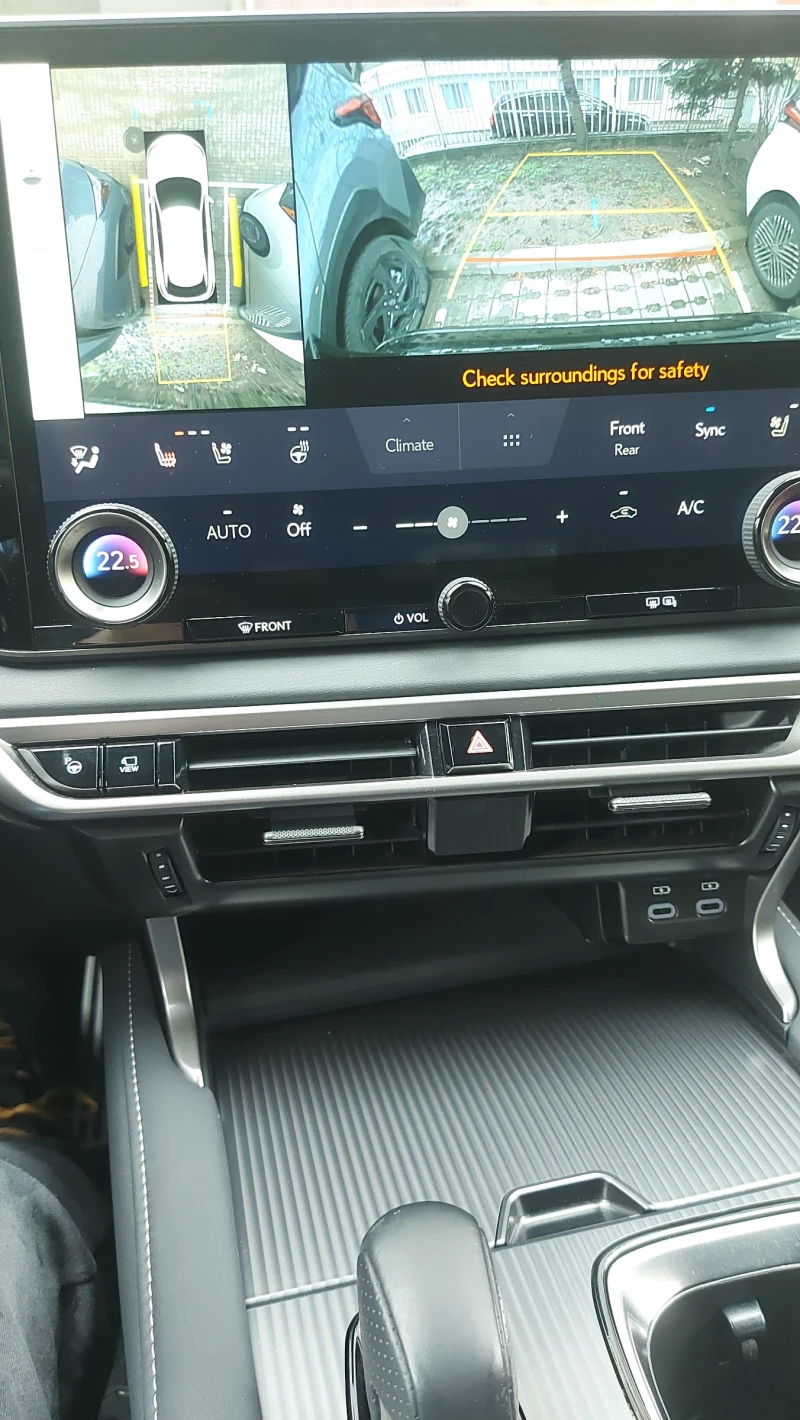 Lexus RX 500h F-sport , снимка 10 - Автомобили и джипове - 53505104