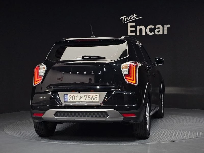 SsangYong Tivoli 1.5 Automatic, снимка 4 - Автомобили и джипове - 55749305