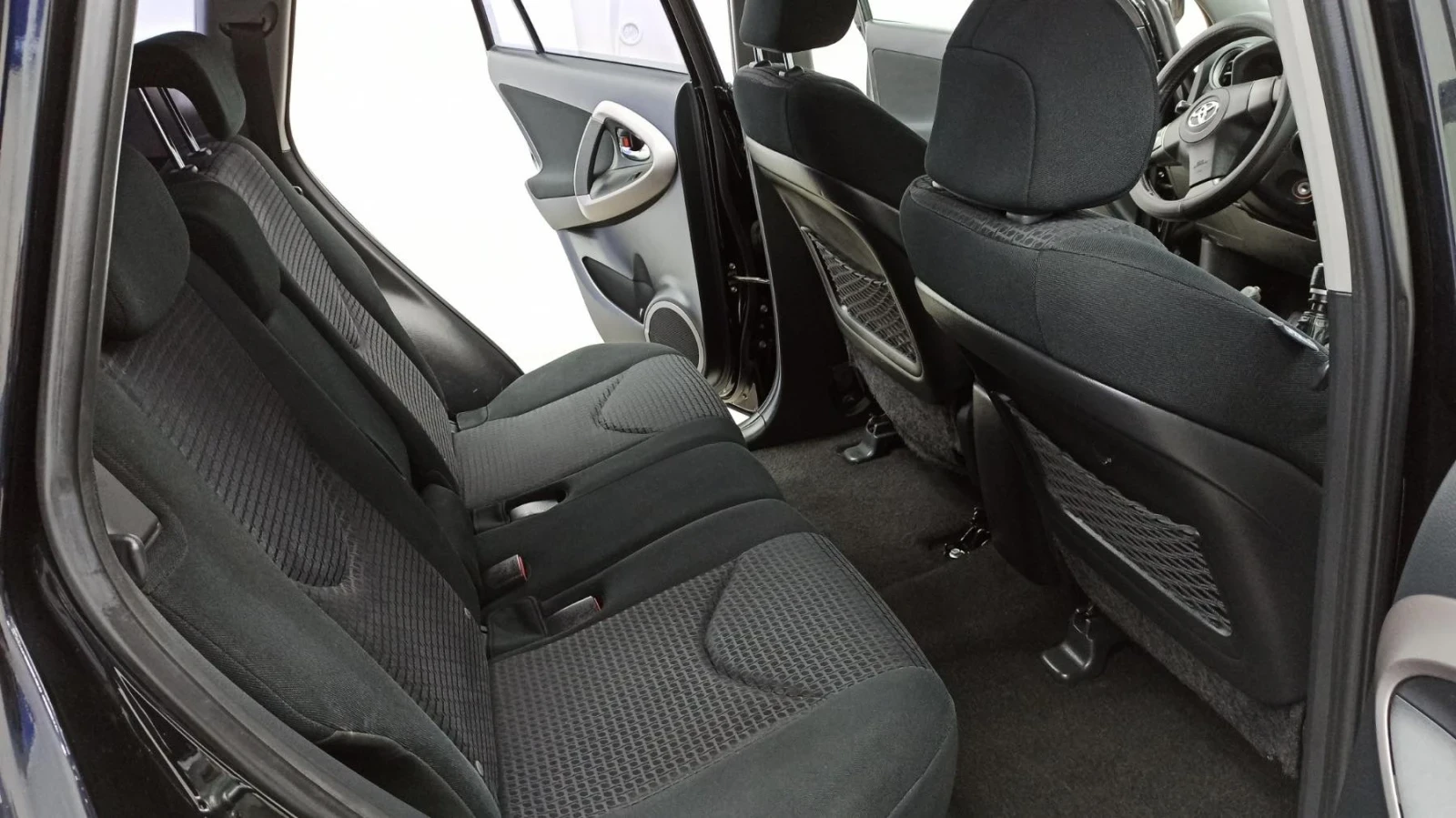 Toyota Rav4  - изображение 6