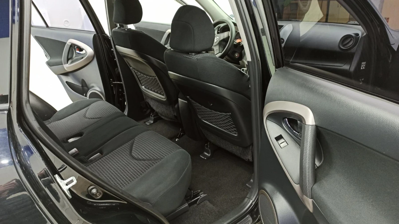 Toyota Rav4  - изображение 5