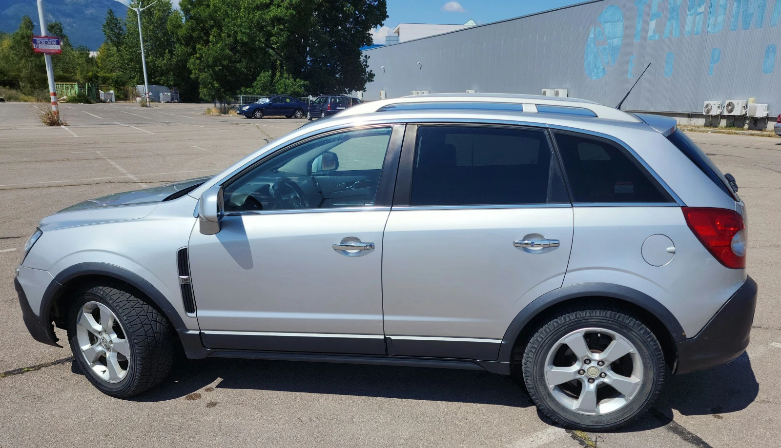 Opel Antara 2.0 CDTI 4x4 - изображение 5