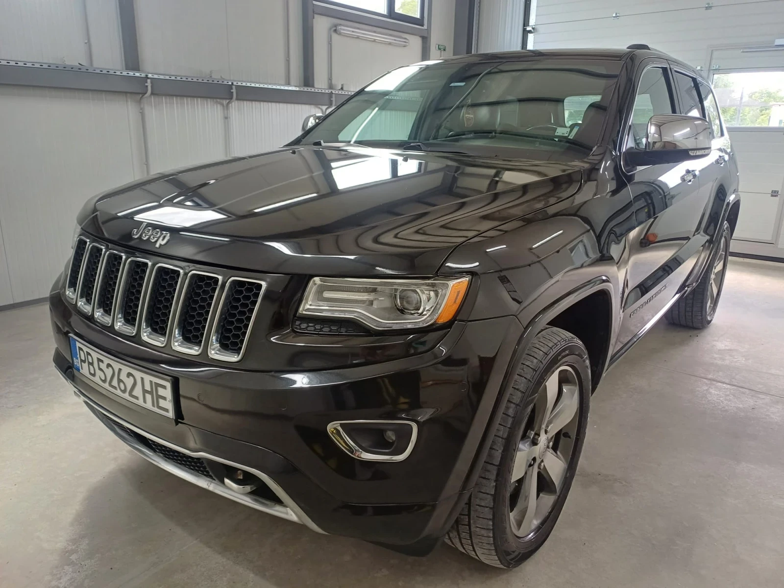 Jeep Grand cherokee 5.7 V8 Hemi - изображение 3