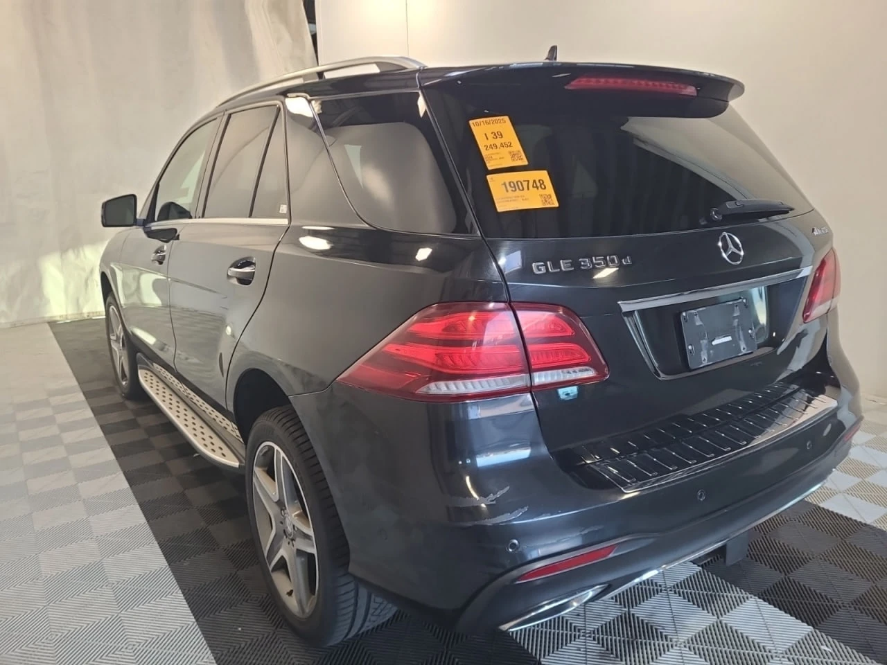 Mercedes-Benz GLE 350 * АВТО КРЕДИТ* ЦЕНА ДО БГ * СЕРВИЗНА ИСТОРИЯ *  - изображение 3