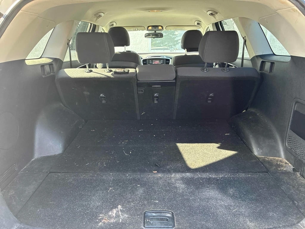 Kia Sorento * LX * CARFAX *    | Mobile.bg   14