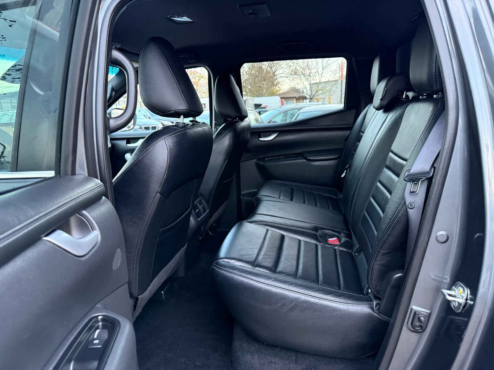 Mercedes-Benz X-Klasse 350 3.0D V6 - изображение 9