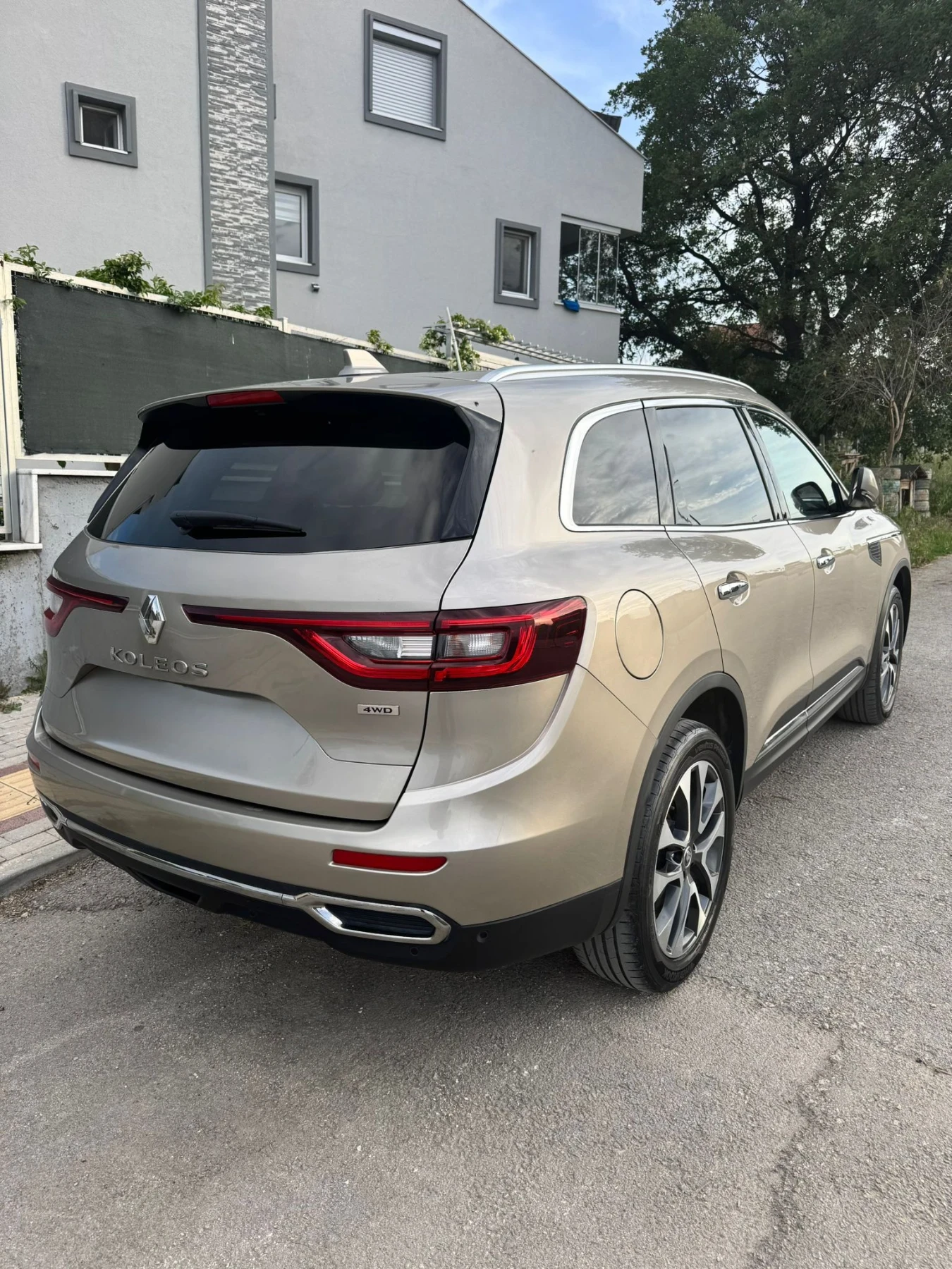 Renault Koleos 2, 0dci4x4 Avtomatik Panorama ���������  | Mobile.bg � ����������� 4