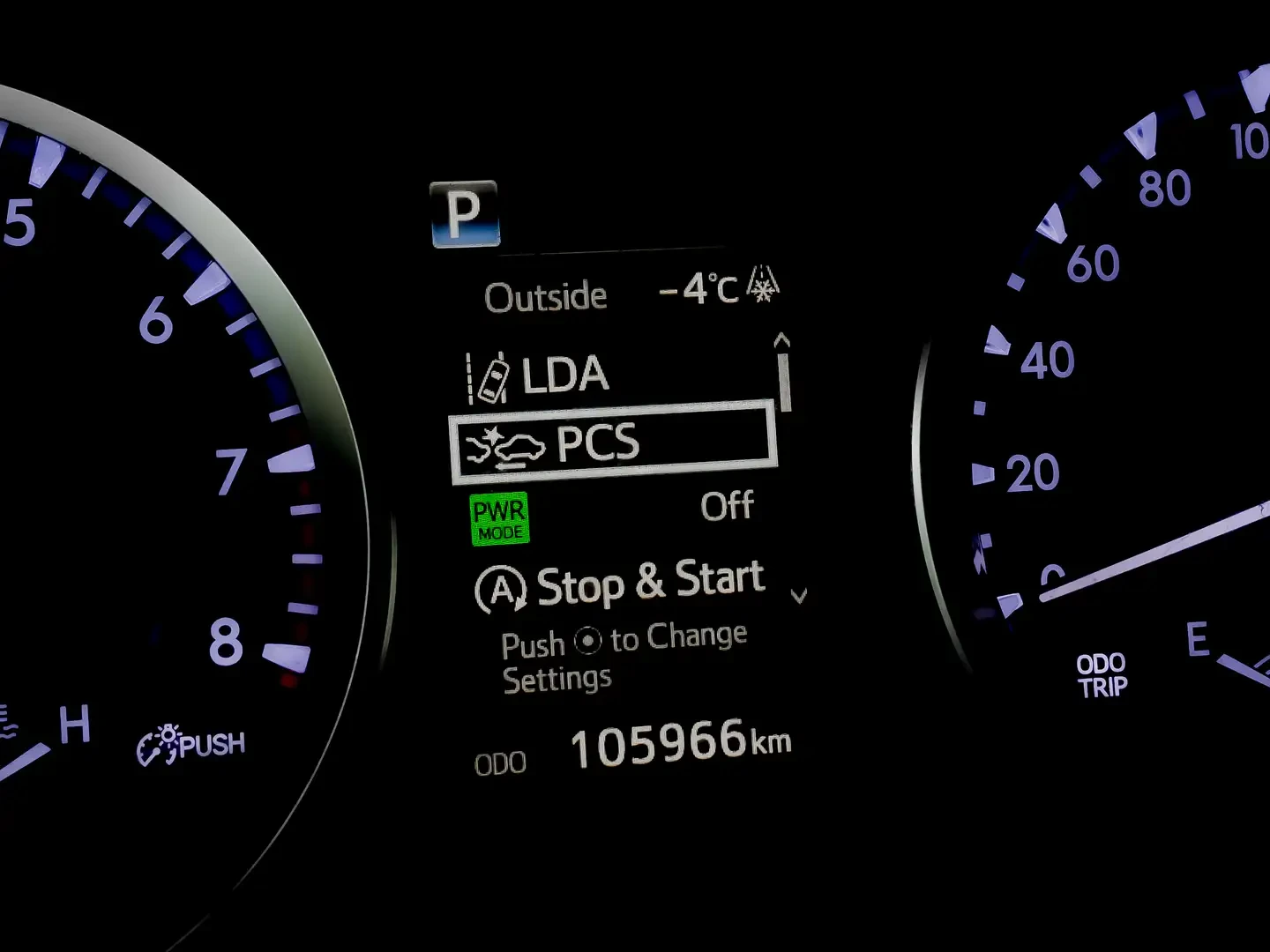 Toyota Highlander SE* CARFAX* CAM* CARPLAY* �������* 4x4*  | Mobile.bg � ����������� 12