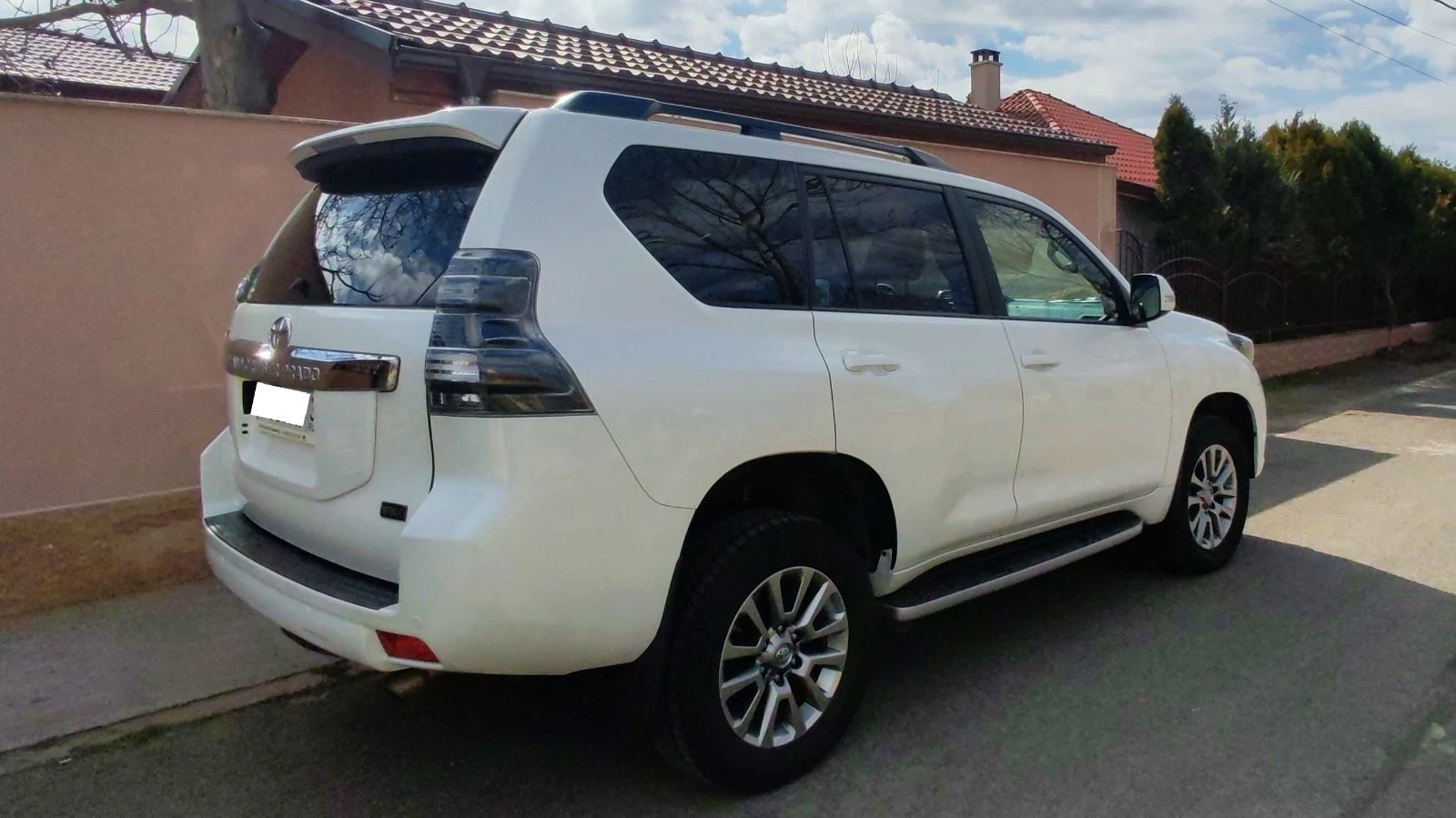 Toyota Land cruiser Prado 150, снимка 3 - Автомобили и джипове - 53748408