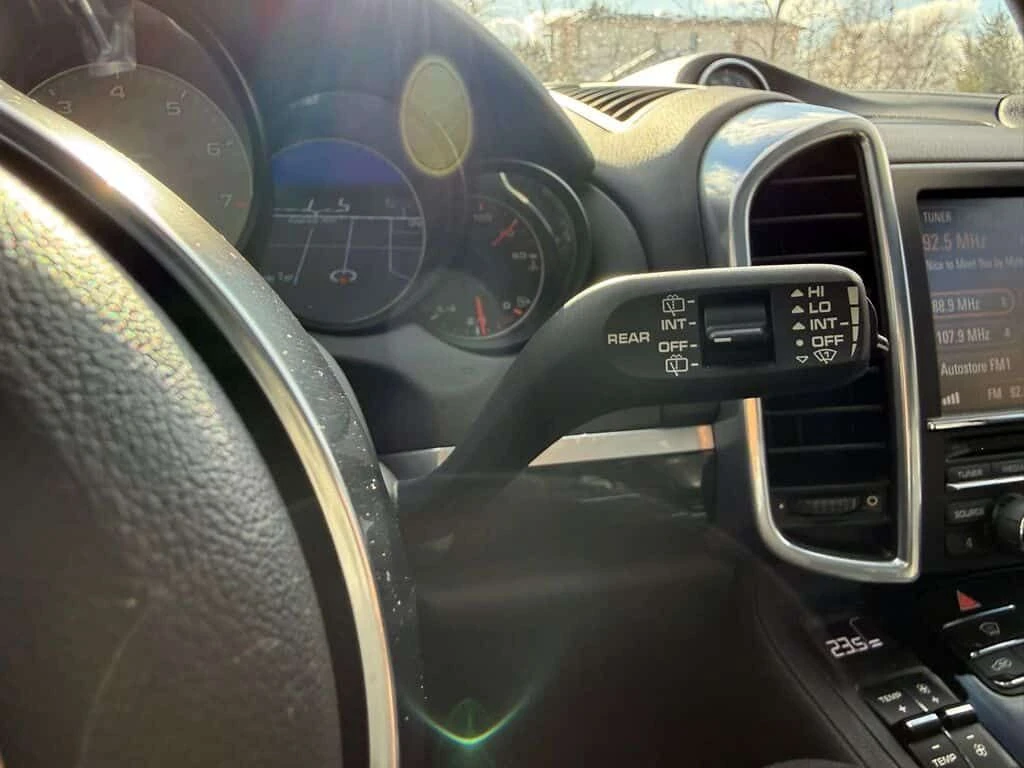 Porsche Cayenne S AWD CARFAX, снимка 16 - Автомобили и джипове - 53934003