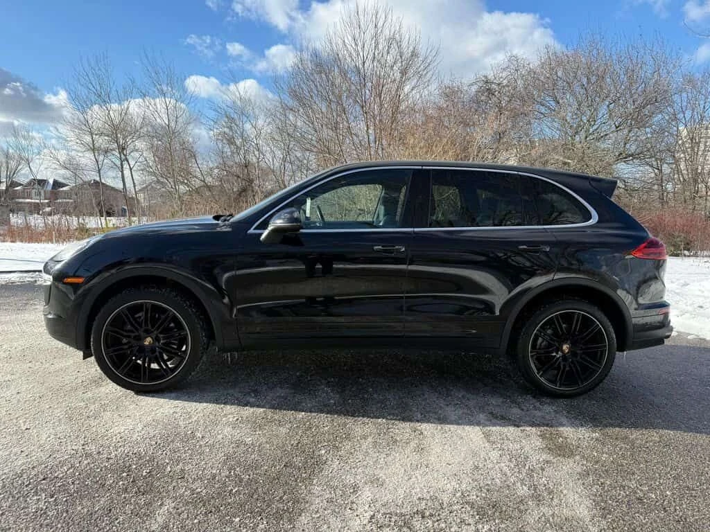 Porsche Cayenne S AWD CARFAX, снимка 2 - Автомобили и джипове - 53934003