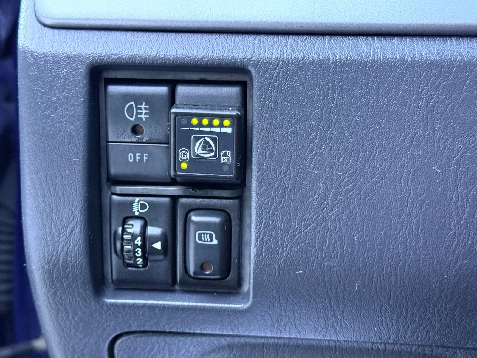 Suzuki Grand vitara FACE* 1.6i с ГАЗ* БЕЗ ГРАМ РЪЖДА* ИТАЛИЯ* , снимка 13 - Автомобили и джипове - 54810168