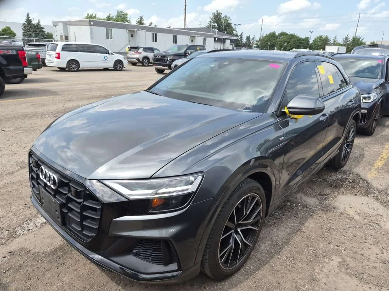 Audi Q8 * PROGRESSIV * CARFAX * БЕЗ ПЪРВОНАЧАЛНА ВНОСКА