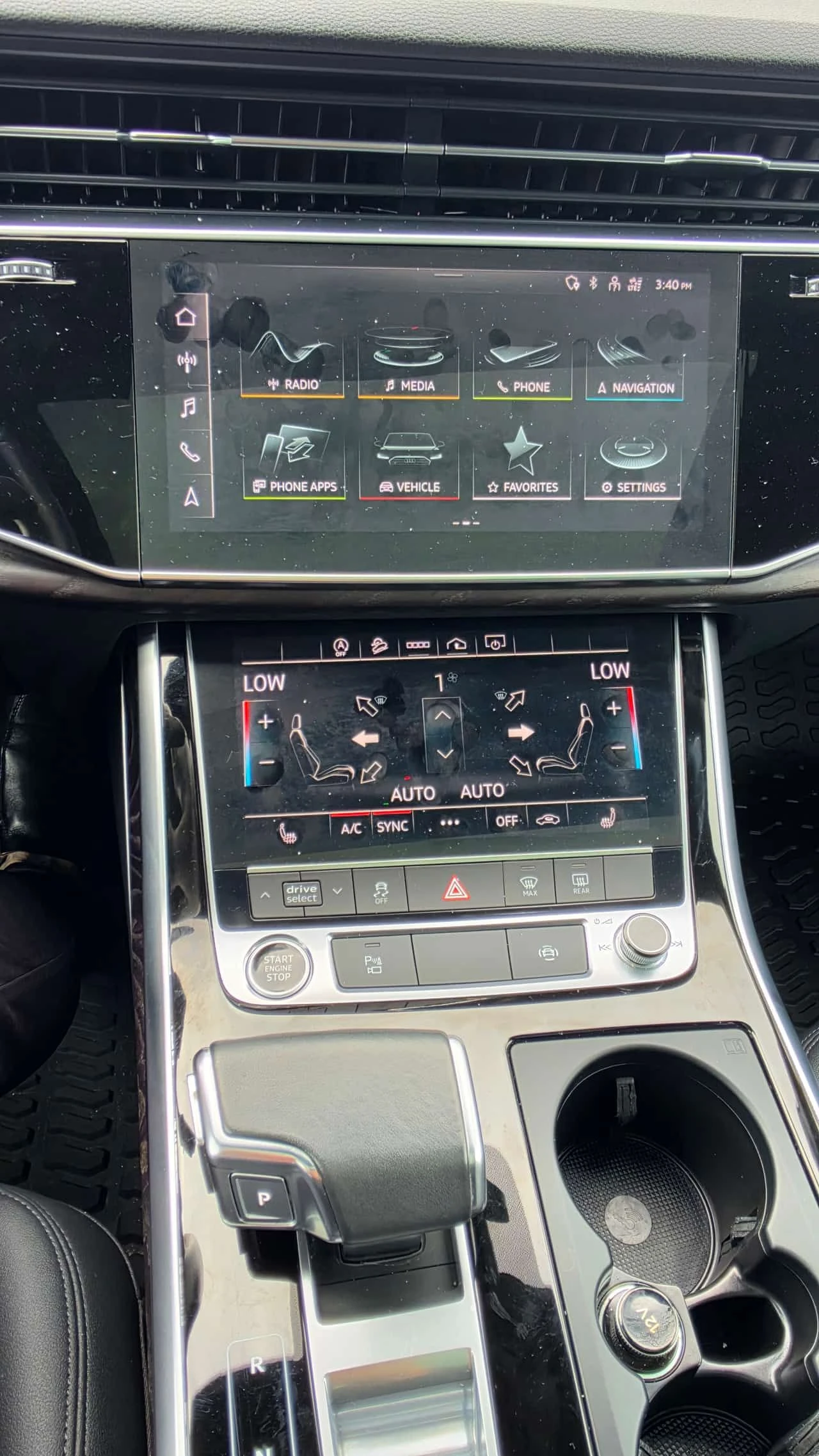 Audi Q7 QUATTRO * ГЛАВНО ПРЕДСТАВИТЕЛСТВО НА AUDI* , снимка 9 - Автомобили и джипове - 55717249
