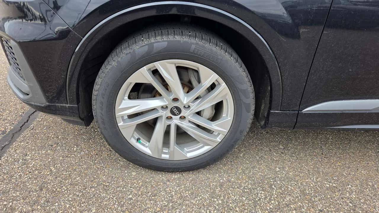 Audi Q7 QUATTRO * ГЛАВНО ПРЕДСТАВИТЕЛСТВО НА AUDI* , снимка 6 - Автомобили и джипове - 55717249