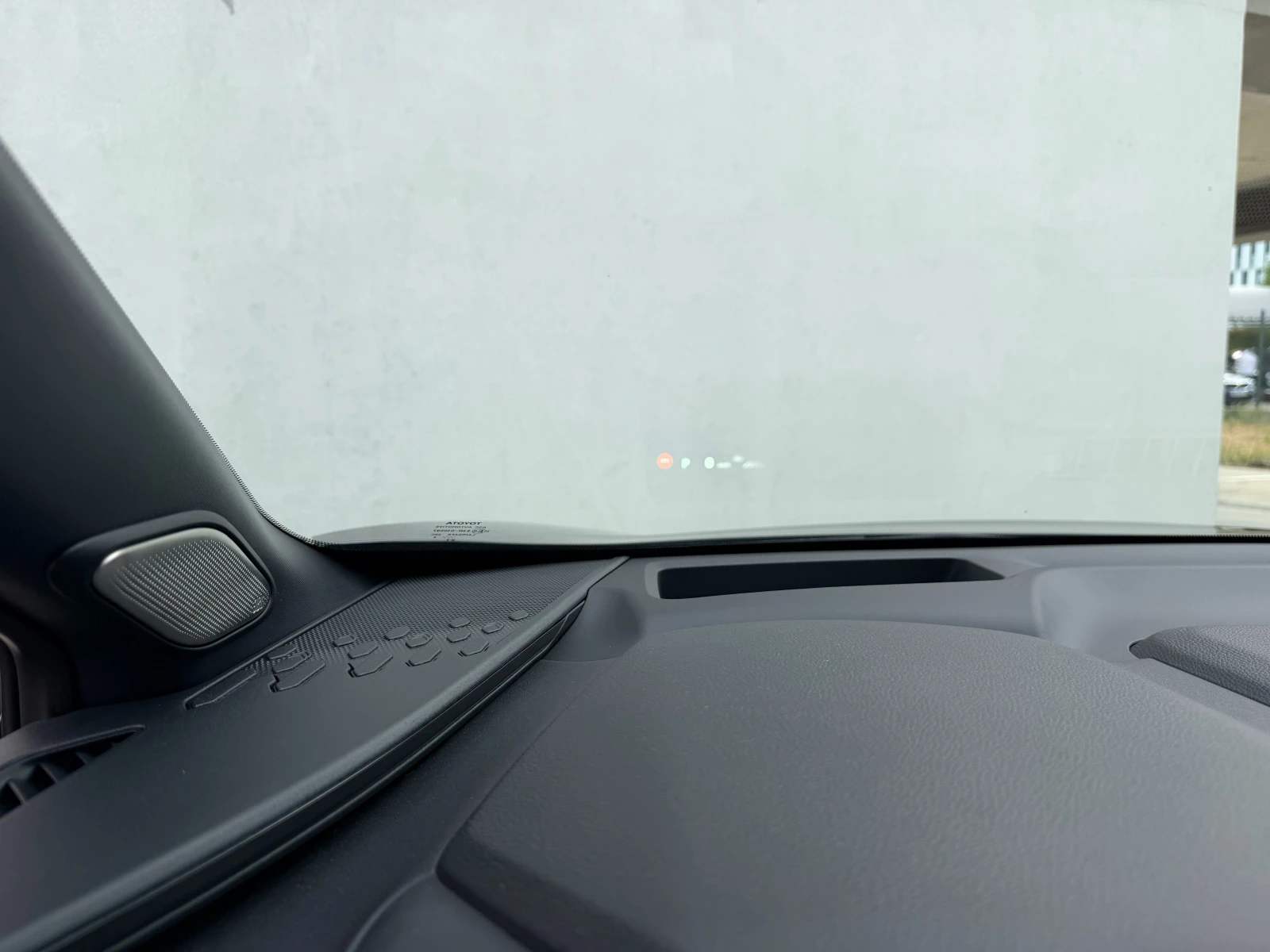 Toyota C-HR 2.0 GR Sport AWD в Гаранция, снимка 11 - Автомобили и джипове - 55948078