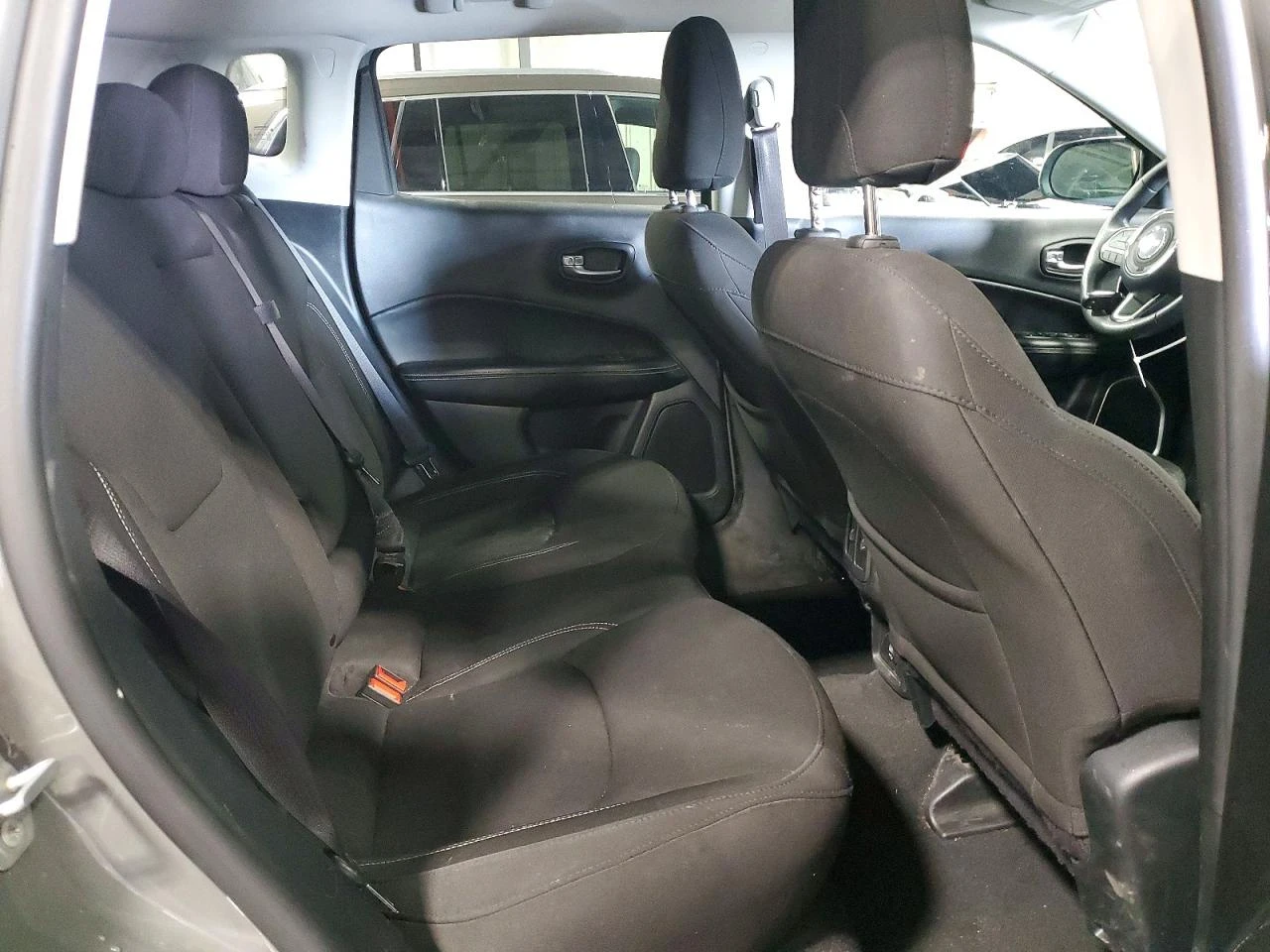 Jeep Compass 2.4l Sport, снимка 11 - Автомобили и джипове - 56056124