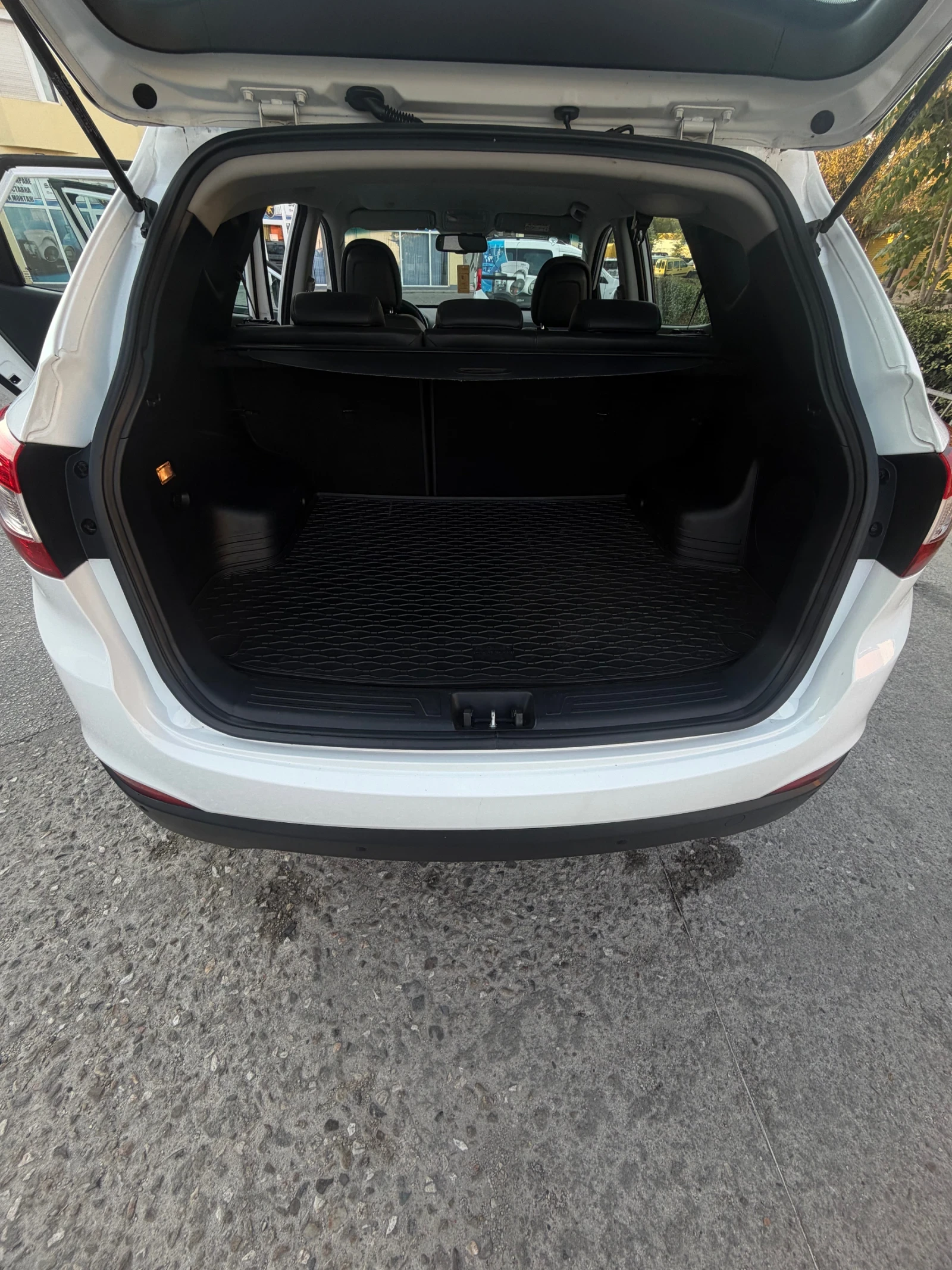 Hyundai IX35 1, 7, снимка 8 - Автомобили и джипове - 56144026