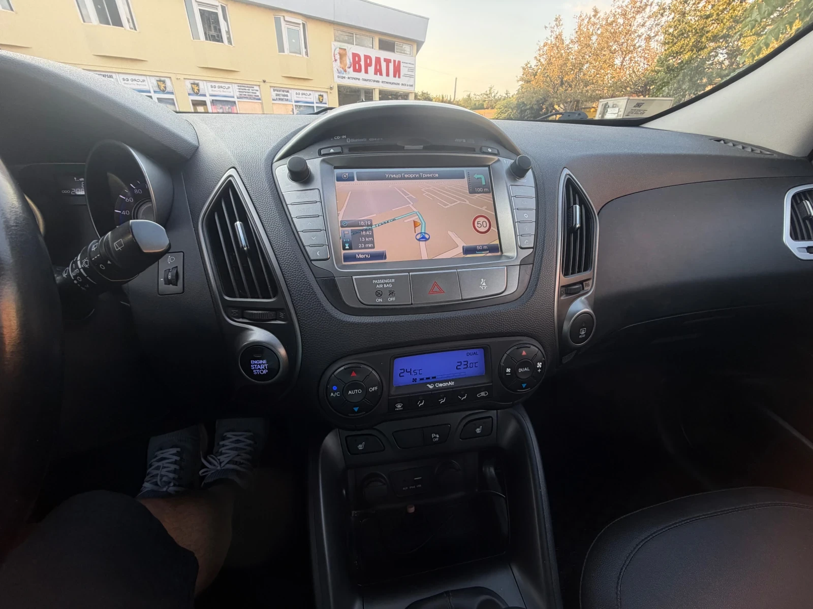 Hyundai IX35 1, 7, снимка 6 - Автомобили и джипове - 56144026
