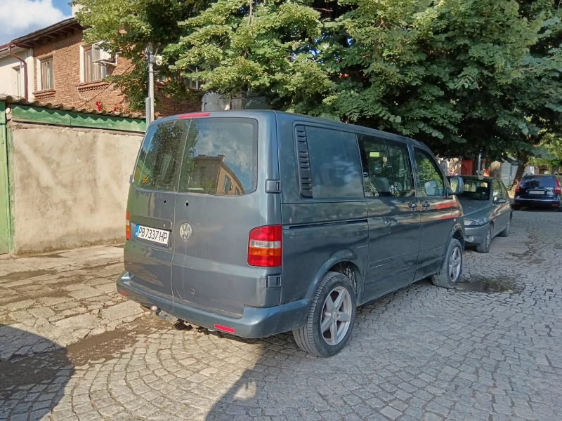 VW T5, снимка 5 - Бусове и автобуси - 48303144