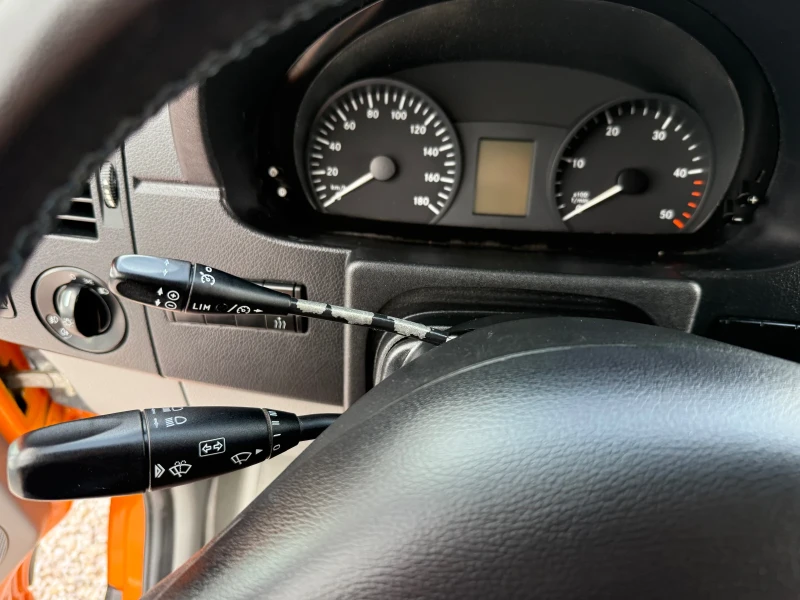 Mercedes-Benz Sprinter 318 Търна помощ, снимка 8 - Бусове и автобуси - 52854907