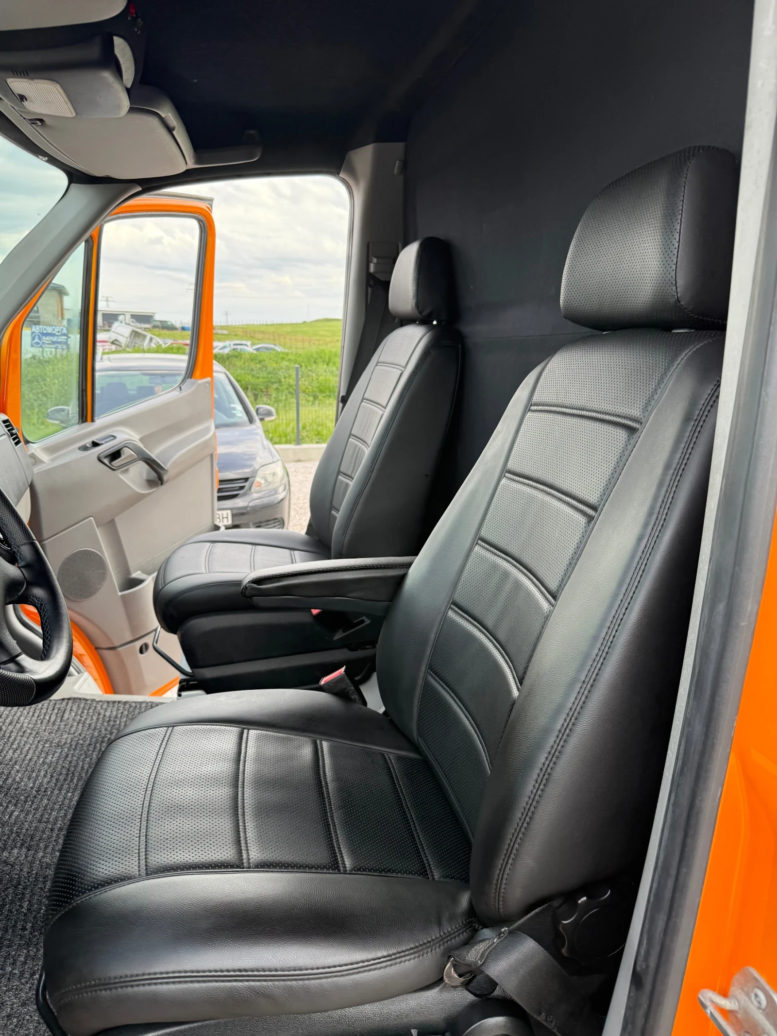 Mercedes-Benz Sprinter 318 Търна помощ - изображение 10