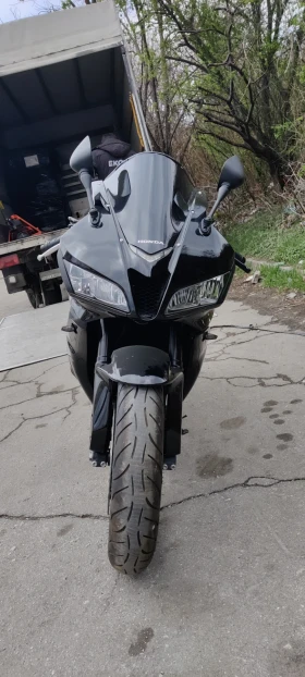 ������ Honda Cbr