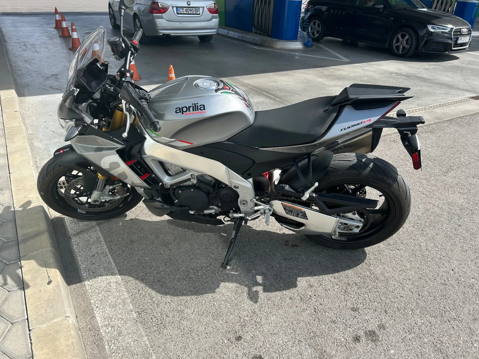 Aprilia Tuono 1100  V4 , снимка 10 - Мотоциклети и мототехника - 54597678