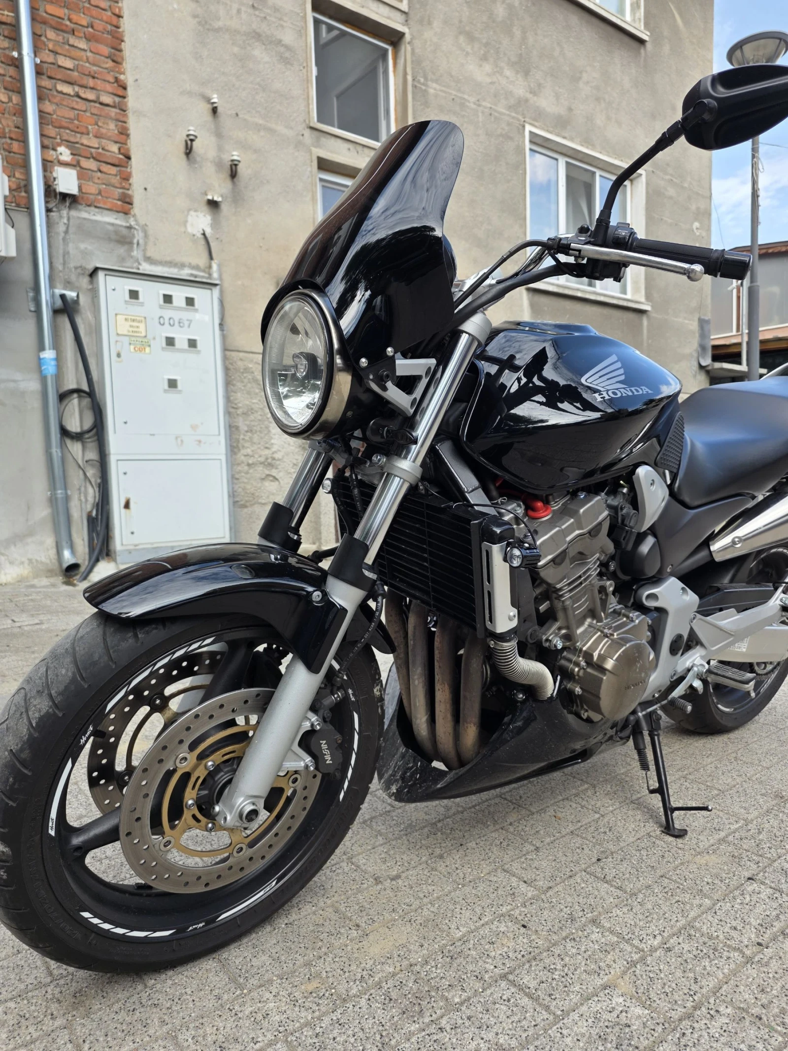 Honda Hornet 919i, снимка 11 - Мотоциклети и мототехника - 55058112