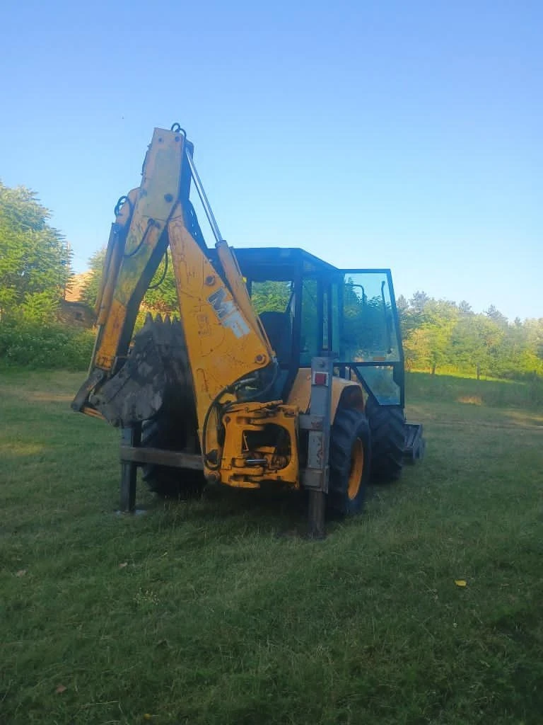 Телескопичен товарач Massey Ferguson 965 - изображение 7
