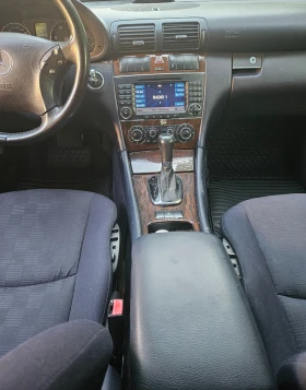 Mercedes-Benz C 220 2.2CDI, снимка 17