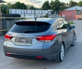     Hyundai I40 2.0i Premium ---