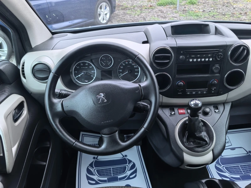 Peugeot Partner Tepee 1.6eHDI , снимка 14 - Автомобили и джипове - 48392375