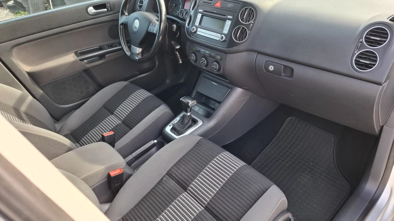 VW Golf Plus 1.9 TDI 147хил км.Автоматик, снимка 10 - Автомобили и джипове - 49441410