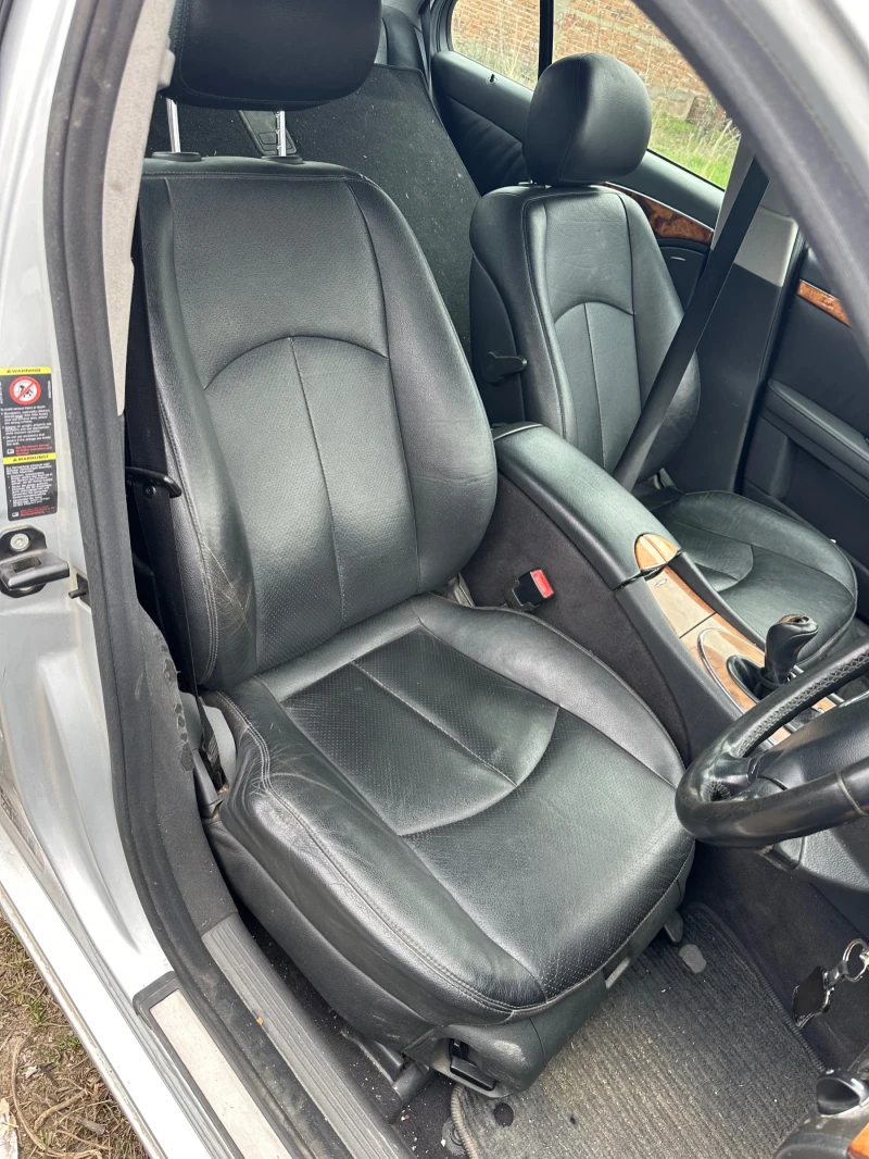 Mercedes-Benz E 320, снимка 9 - Автомобили и джипове - 50798150