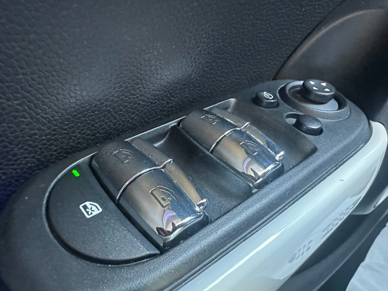 Mini Cooper d 1.5d 116 к.с., снимка 16 - Автомобили и джипове - 51326047