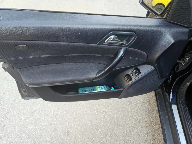 Mercedes-Benz C 200 2.2CDI, снимка 11 - Автомобили и джипове - 51345687