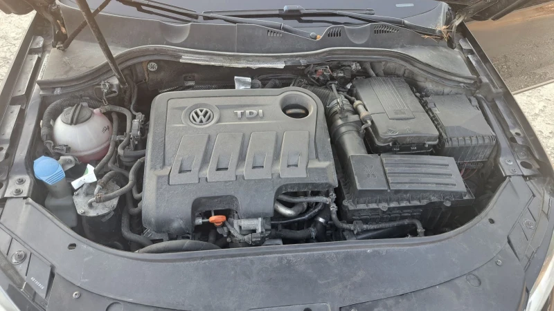 VW Passat 2.0 TDI 170 к.с, снимка 8 - Автомобили и джипове - 52568245