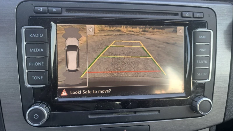 VW Passat 2.0 TDI 170 к.с, снимка 13 - Автомобили и джипове - 52568245