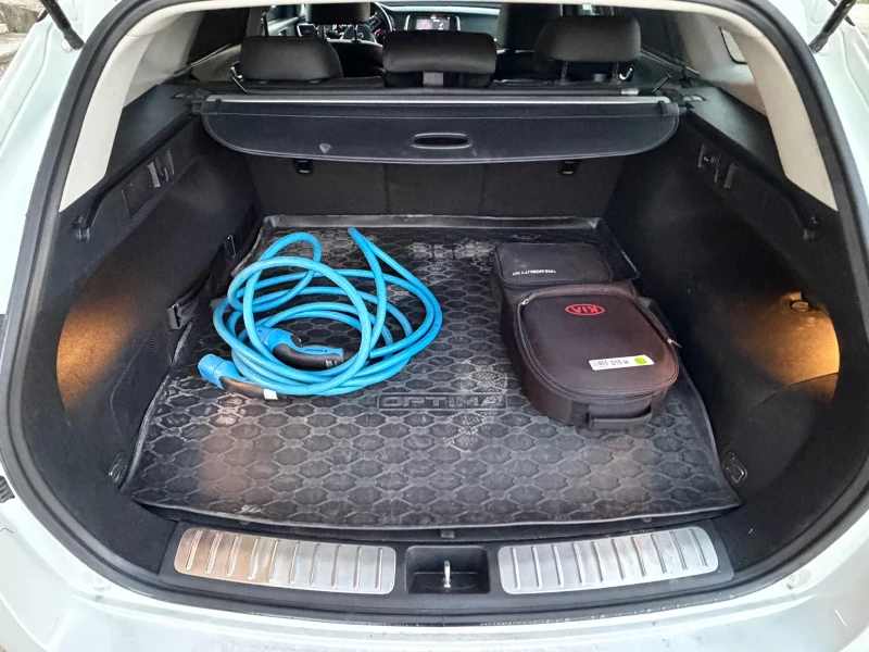 Kia Optima, снимка 14 - Автомобили и джипове - 52841092