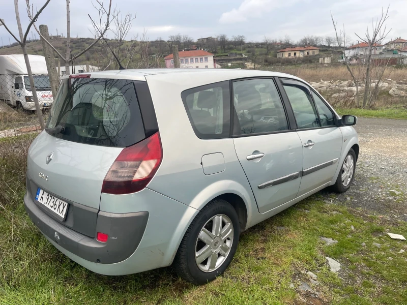 Renault Megane Scenic 2 1.9 dCi, снимка 3 - Автомобили и джипове - 53064402