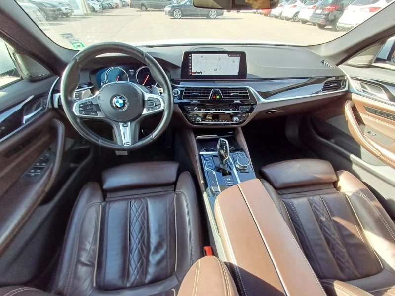 BMW 540 3.0 i, снимка 3 - Автомобили и джипове - 47519771