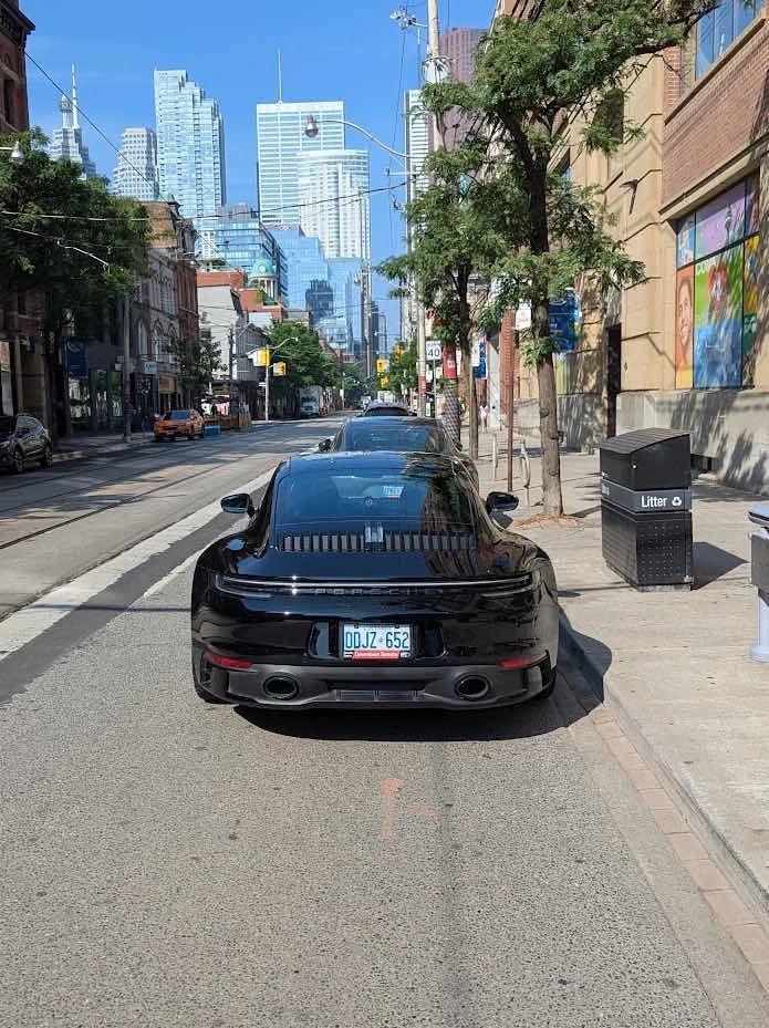 Porsche 911 CARFAX * * АВТО КРЕДИТ * *  - изображение 4