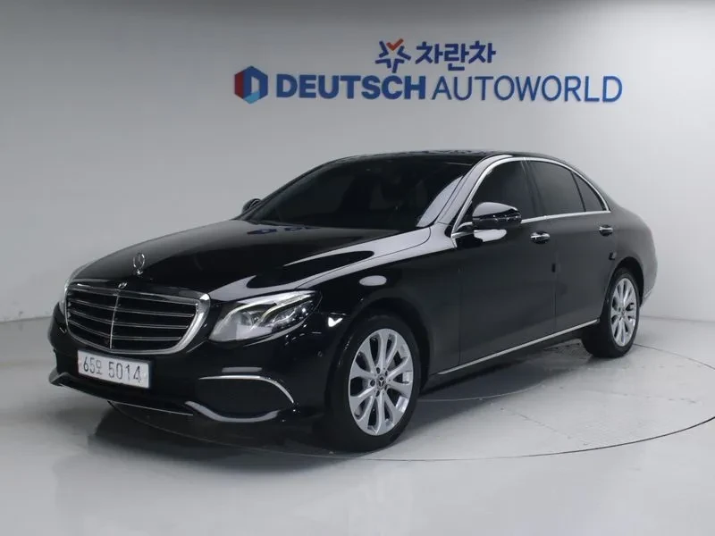 Mercedes-Benz E 200 W213 E300 4Matic Exclusive Standard