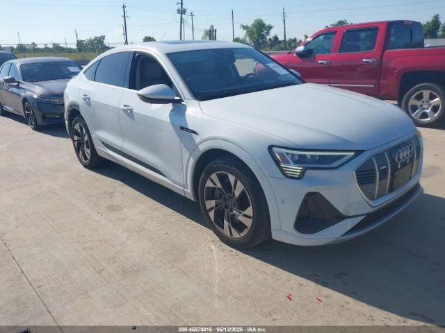 Audi E-Tron * SPORTBACK* PRESTIGE* QUATTRO* 